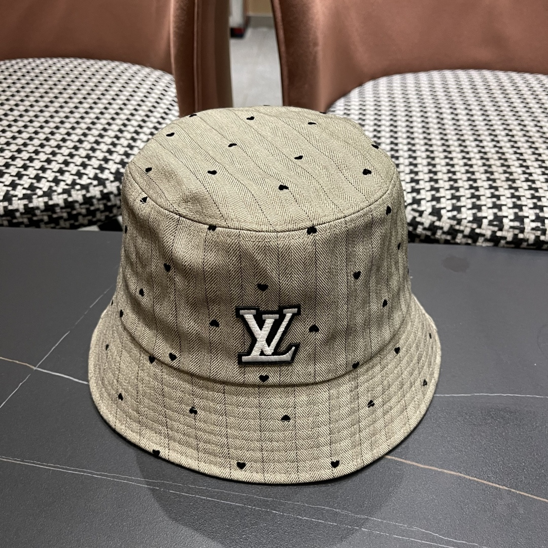  Lv路易威登 日系爱心条纹渔夫帽女新款春夏显脸小防晒盆帽
百搭透气遮阳水桶帽