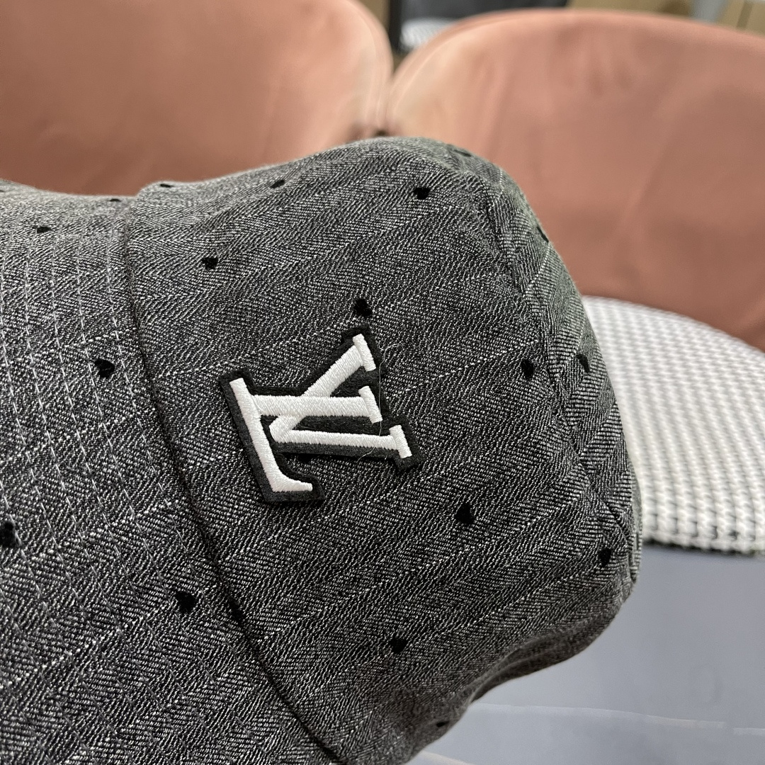  Lv路易威登 日系爱心条纹渔夫帽女新款春夏显脸小防晒盆帽
百搭透气遮阳水桶帽