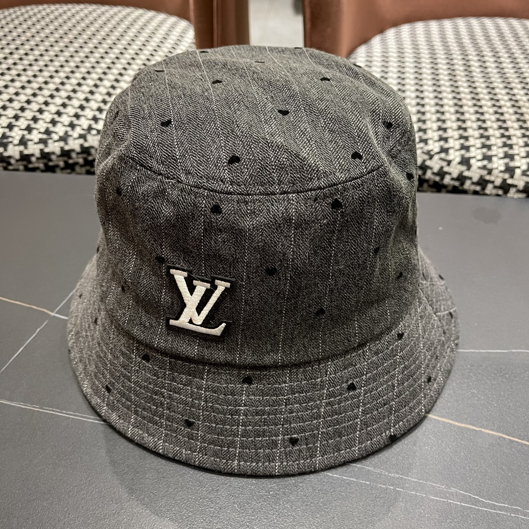  Lv路易威登 日系爱心条纹渔夫帽女新款春夏显脸小防晒盆帽
百搭透气遮阳水桶帽