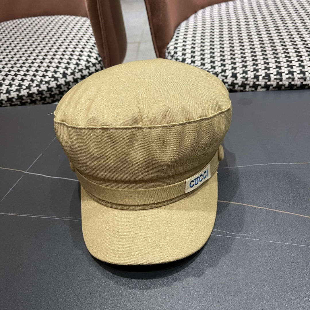  古奇 GUCCI 2025新款英伦复古海军风平顶帽子女秋冬季显
脸小画家帽百搭报童帽