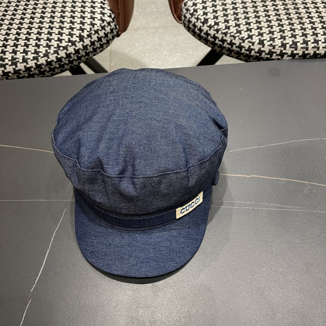  古奇 GUCCI 2025新款英伦复古海军风平顶帽子女秋冬季显
脸小画家帽百搭报童帽