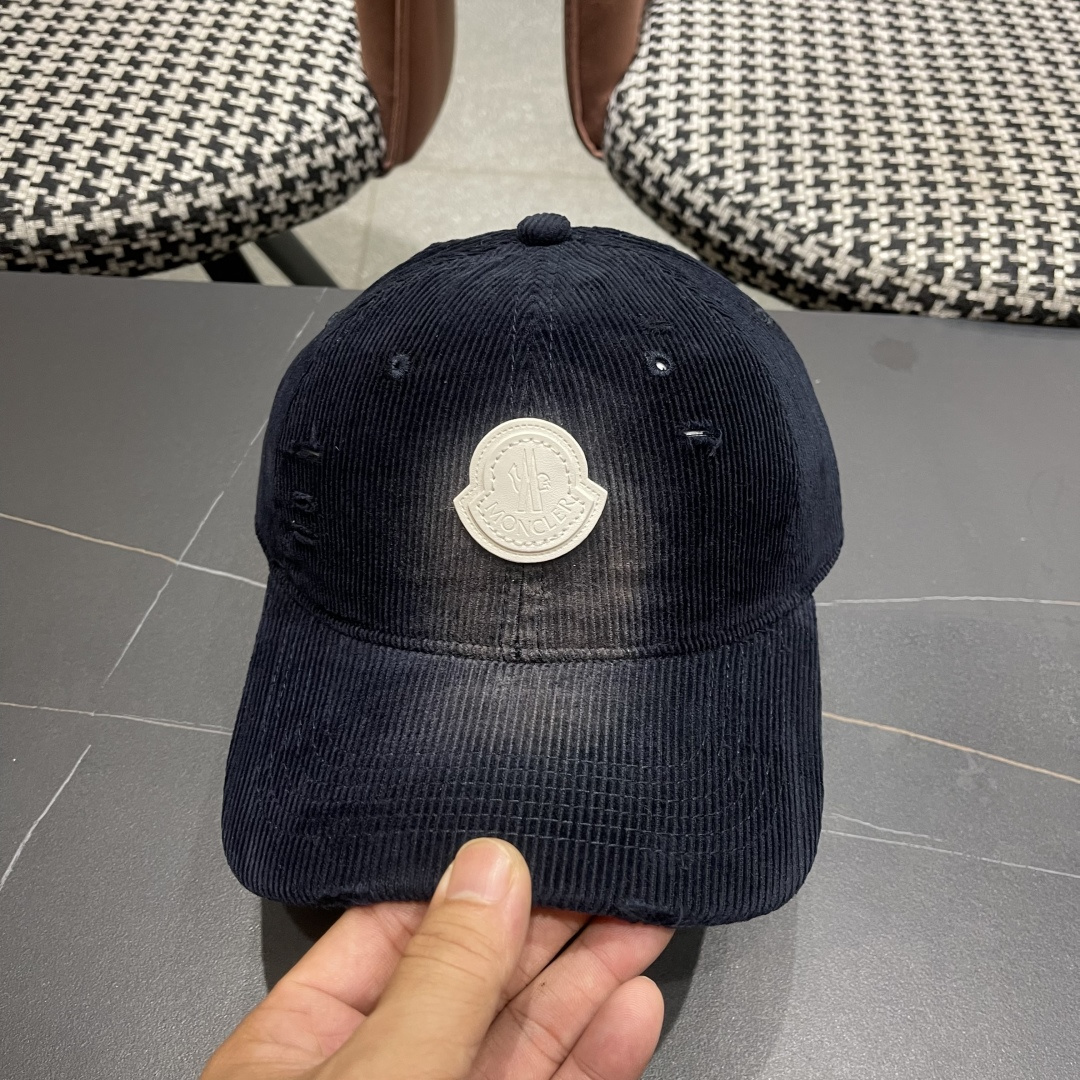  蒙口 MONCLER 帽子女潮牌韩版百搭棒球帽春夏时
尚灯芯绒鸭舌帽休闲帽男