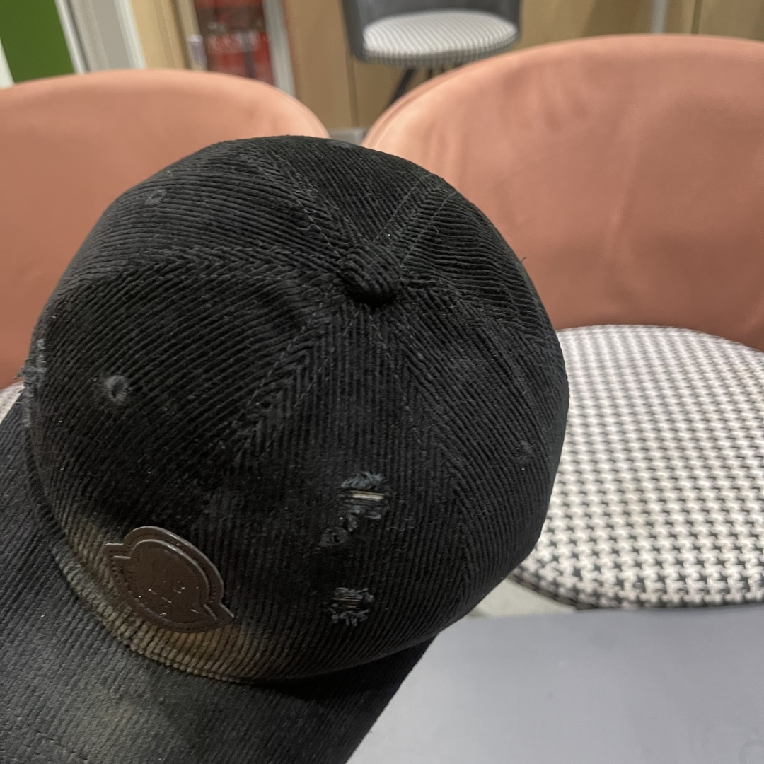  蒙口 MONCLER 帽子女潮牌韩版百搭棒球帽春夏时
尚灯芯绒鸭舌帽休闲帽男