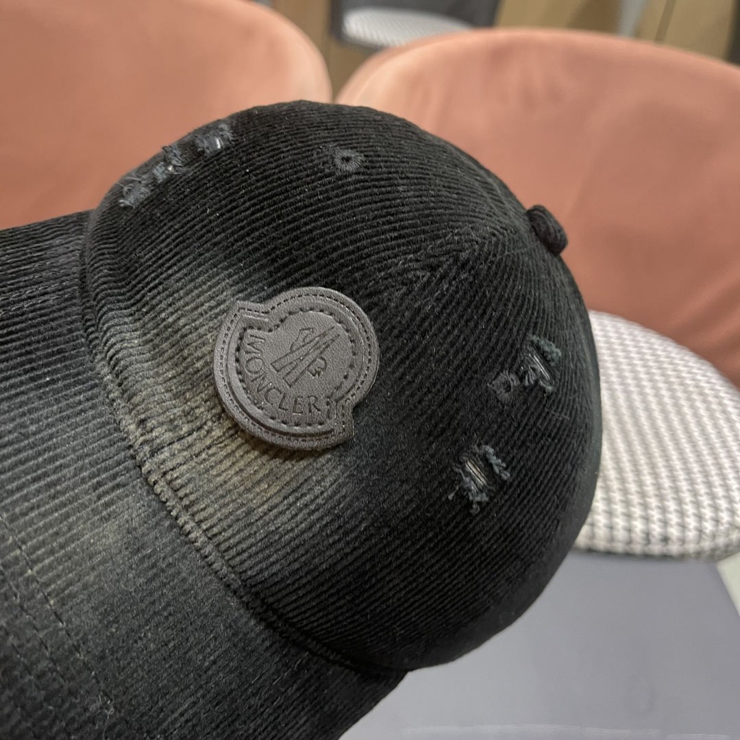  蒙口 MONCLER 帽子女潮牌韩版百搭棒球帽春夏时
尚灯芯绒鸭舌帽休闲帽男
