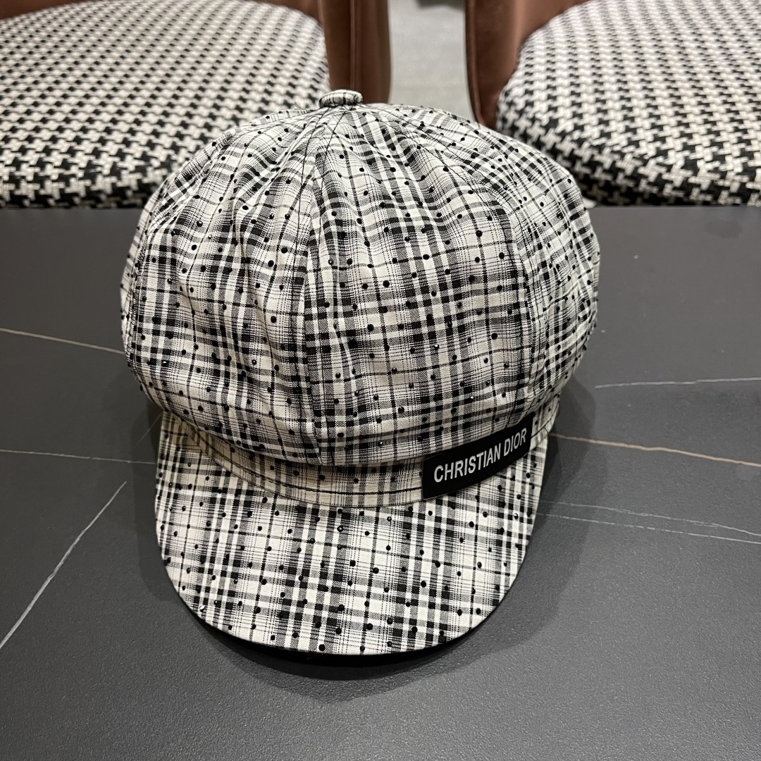  迪奥 格纹八角帽子女显脸小2025新款复古画家
报童帽百搭速千鸭舌帽