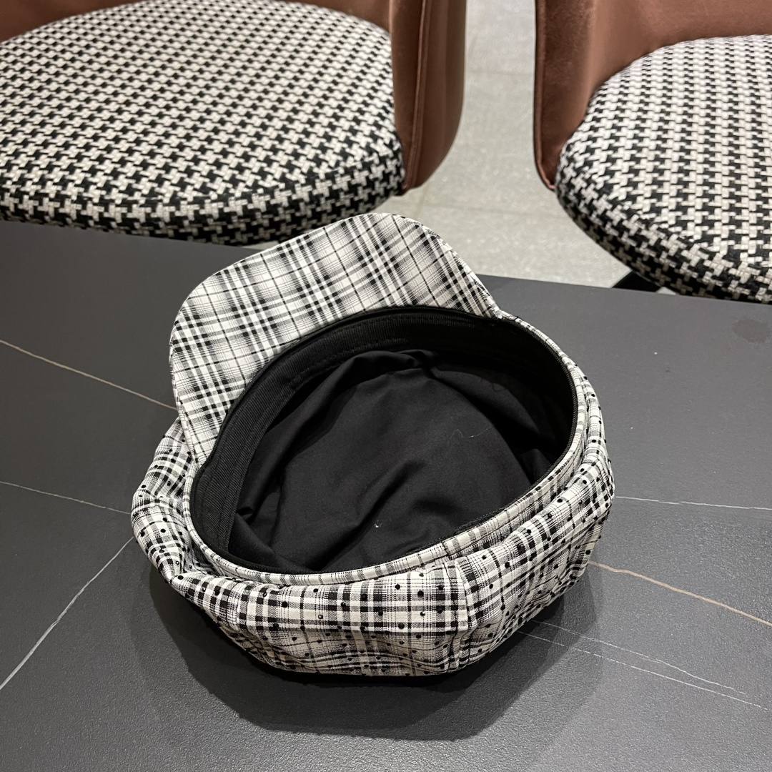  迪奥 格纹八角帽子女显脸小2025新款复古画家
报童帽百搭速千鸭舌帽