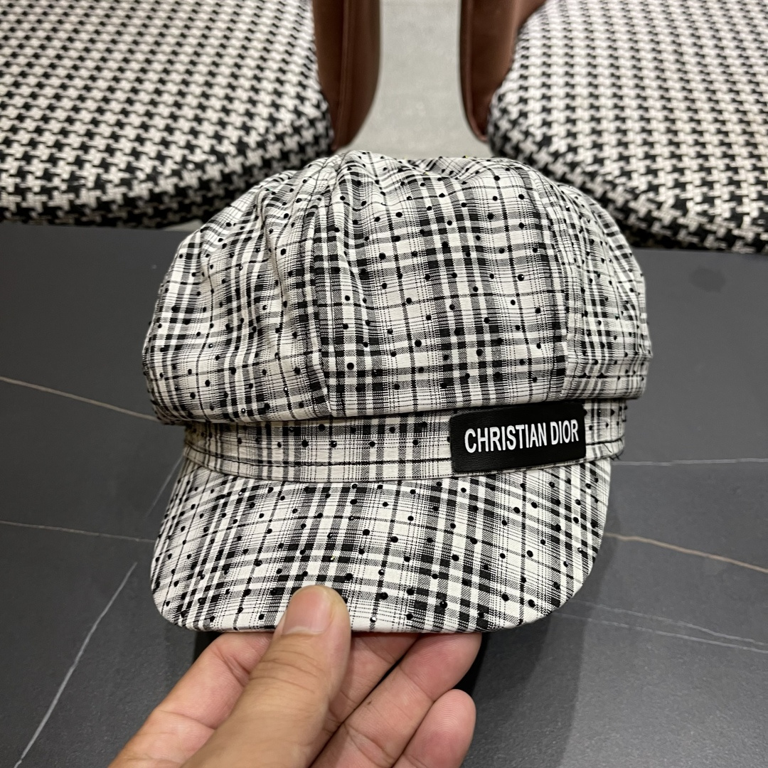  迪奥 格纹八角帽子女显脸小2025新款复古画家
报童帽百搭速千鸭舌帽