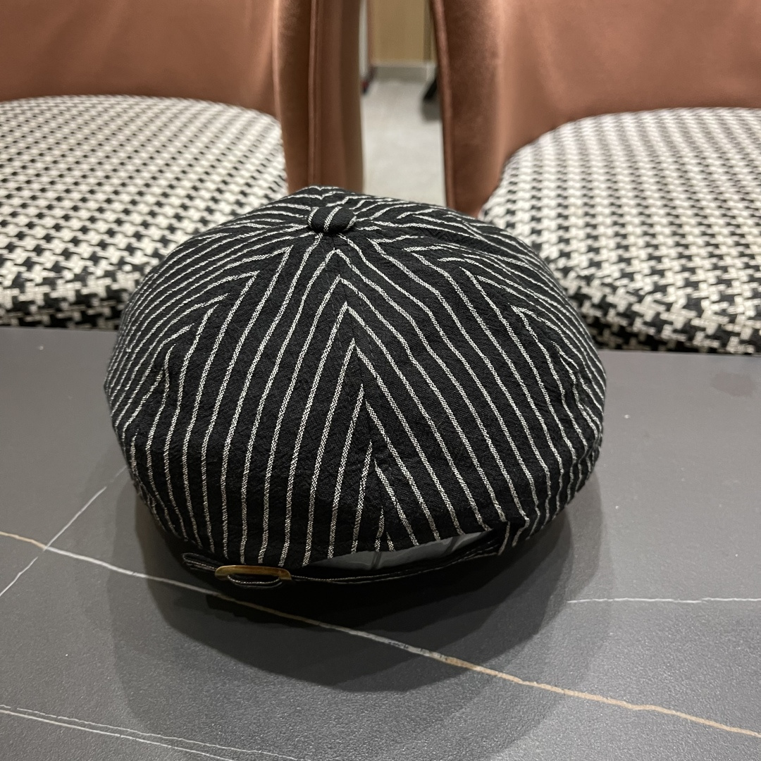  赛琳 CELINE 日系条纹前进帽女2025新款春夏季复
古百搭贝雷帽个性反戴鸭舌帽子
