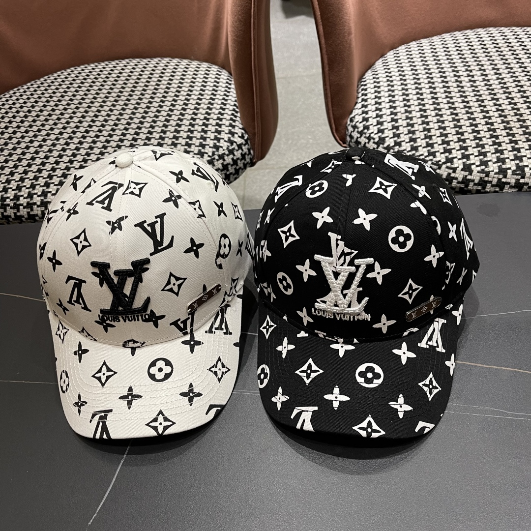  上新！路易威登 LouisVuitton 😍新款刺绣LV棒球帽，重工打造♥️高端大气，百搭款🤗男女通用