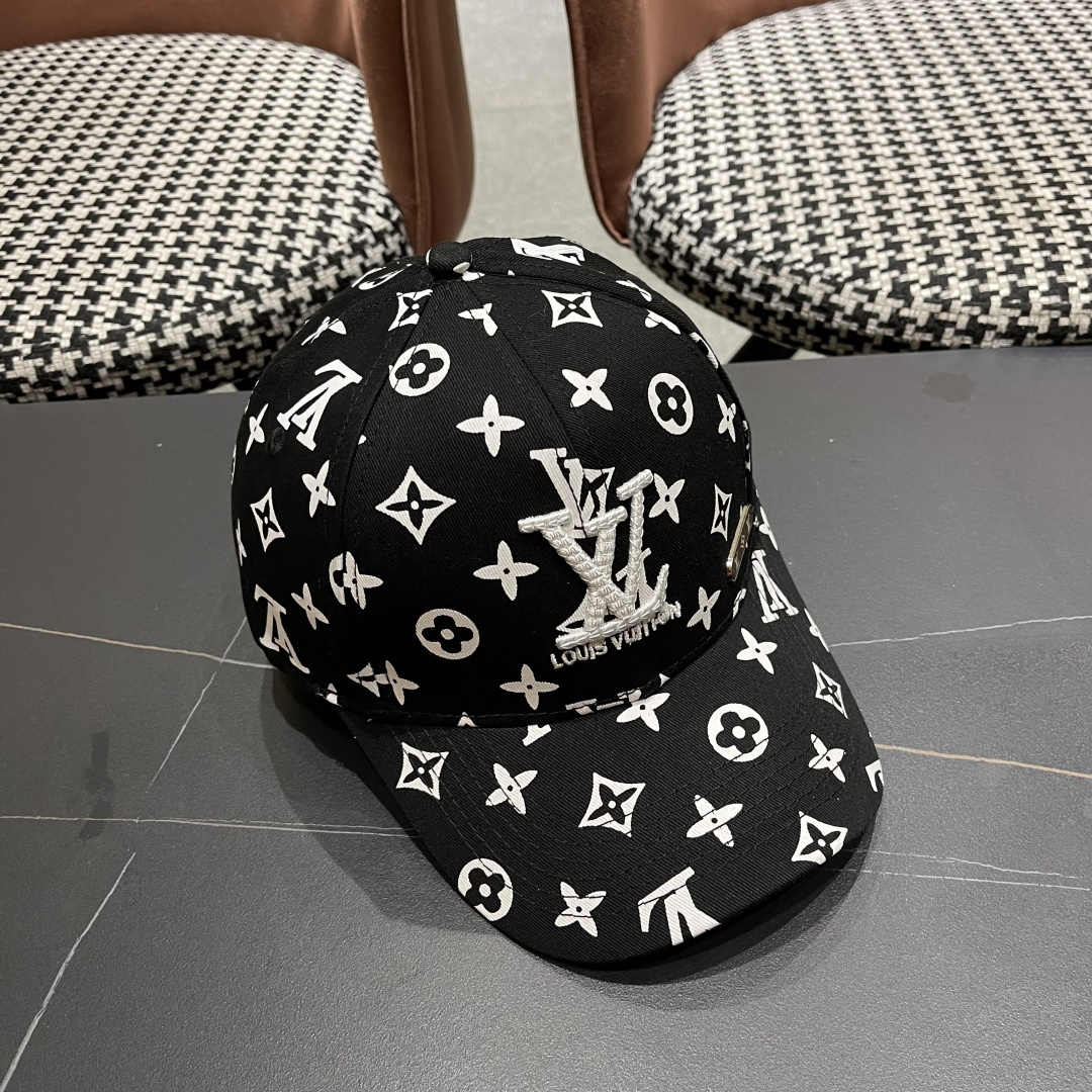  上新！路易威登 LouisVuitton 😍新款刺绣LV棒球帽，重工打造♥️高端大气，百搭款🤗男女通用