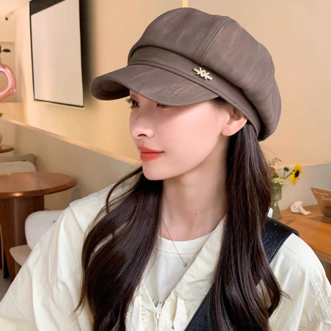  普拉达 PRADA 日系复吉皮质纹理八角帽子女春秋季
英伦风贝雷帽百搭休闲报童帽潮