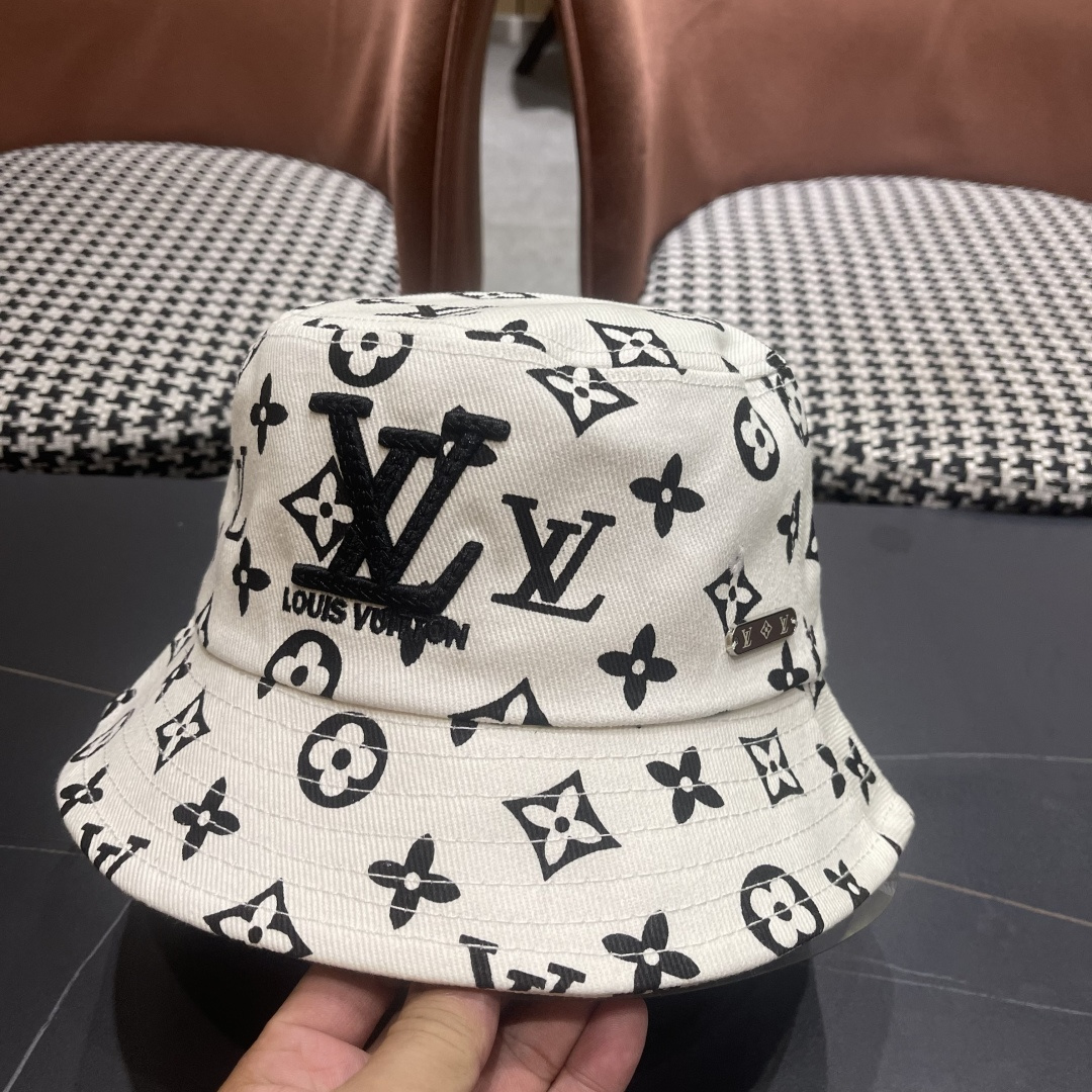  上新！路易威登 LouisVuitton 😍新款LV渔夫帽，重工打造♥️高端大气，百搭款🤗男女通用