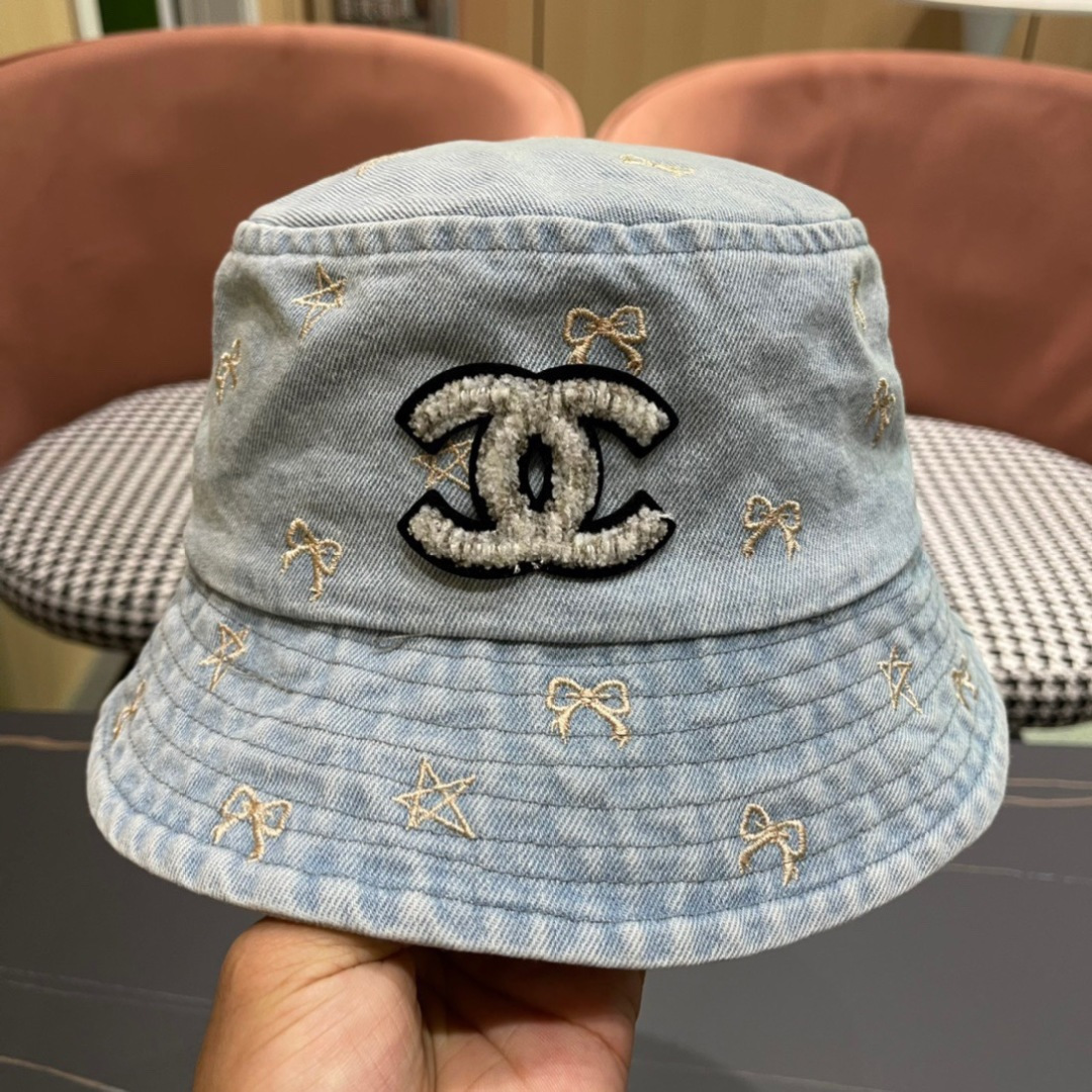  Chanel香奈儿蝴蝶刺绣牛仔渔夫帽，简约百搭，头围57cm