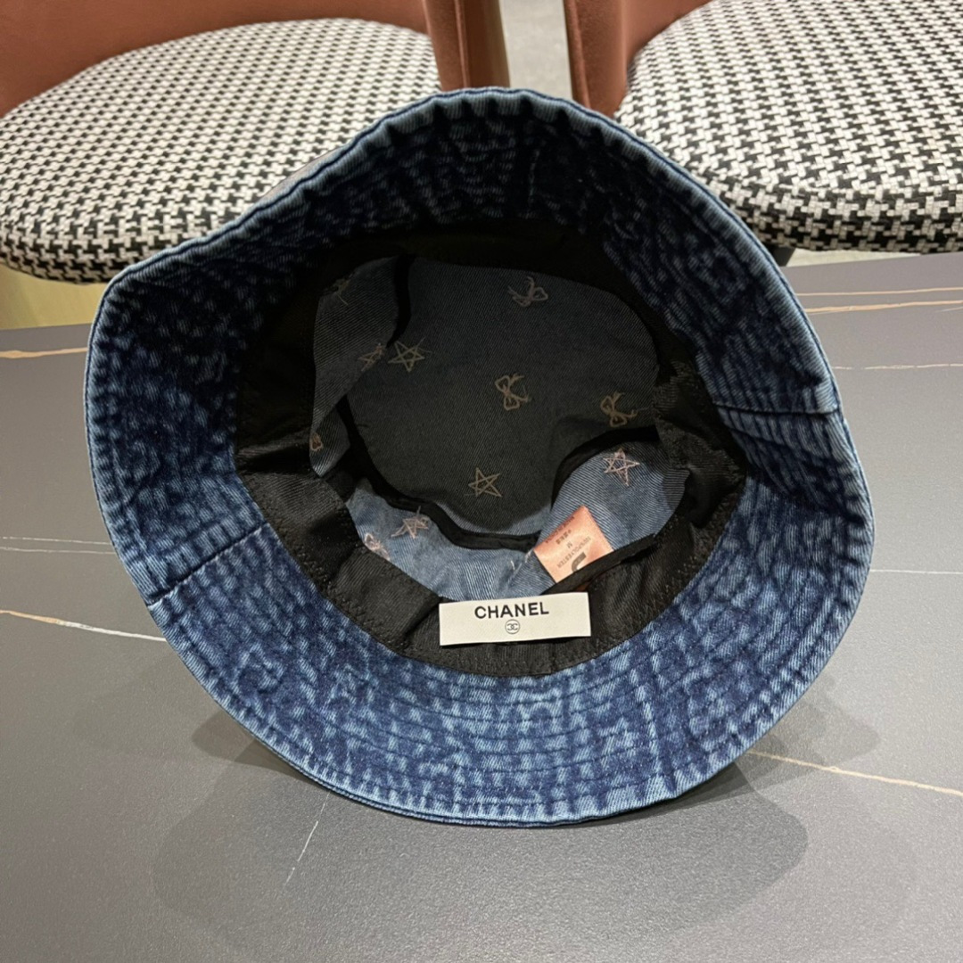  Chanel香奈儿蝴蝶刺绣牛仔渔夫帽，简约百搭，头围57cm