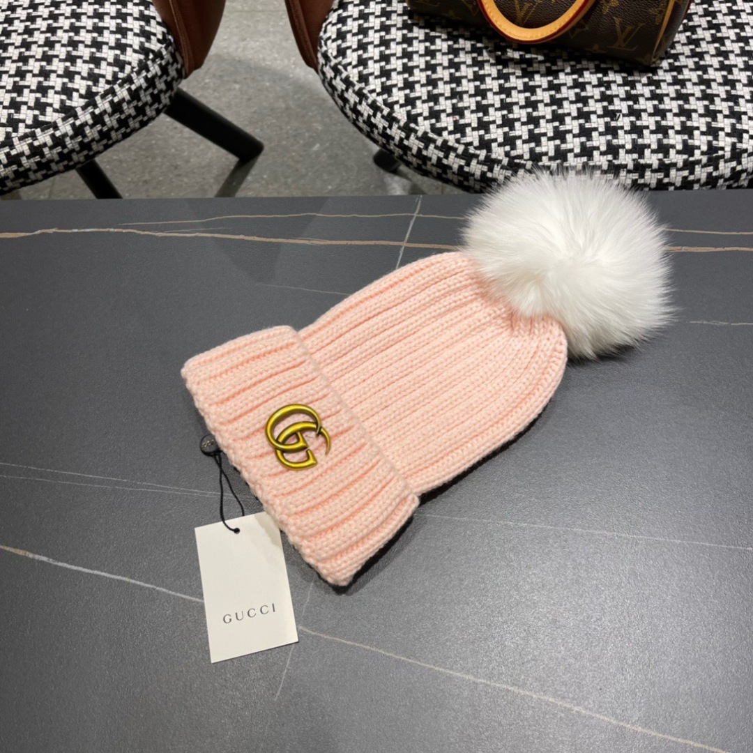   GUCCI古奇 2025时尚法式羊毛狐狸毛球毛球帽子女冬季保暖针织帽潮条纹毛线帽