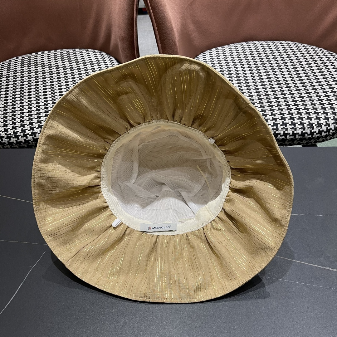  蒙囗MONCLER2025新款帽子纯色彩胶蝴蝶结渔夫帽户外防紫
外线太阳帽夏季遮阳帽