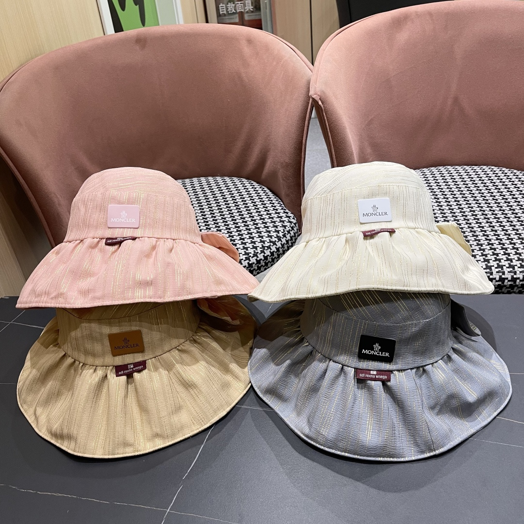  蒙囗MONCLER2025新款帽子纯色彩胶蝴蝶结渔夫帽户外防紫
外线太阳帽夏季遮阳帽