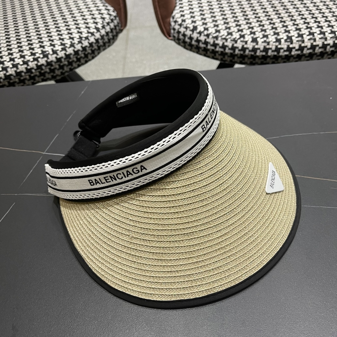  BALENCIAGA巴黎世家2025新款防晒帽子女款防紫外线萎形格空顶
太阳冰丝夏天骑车遮阳帽