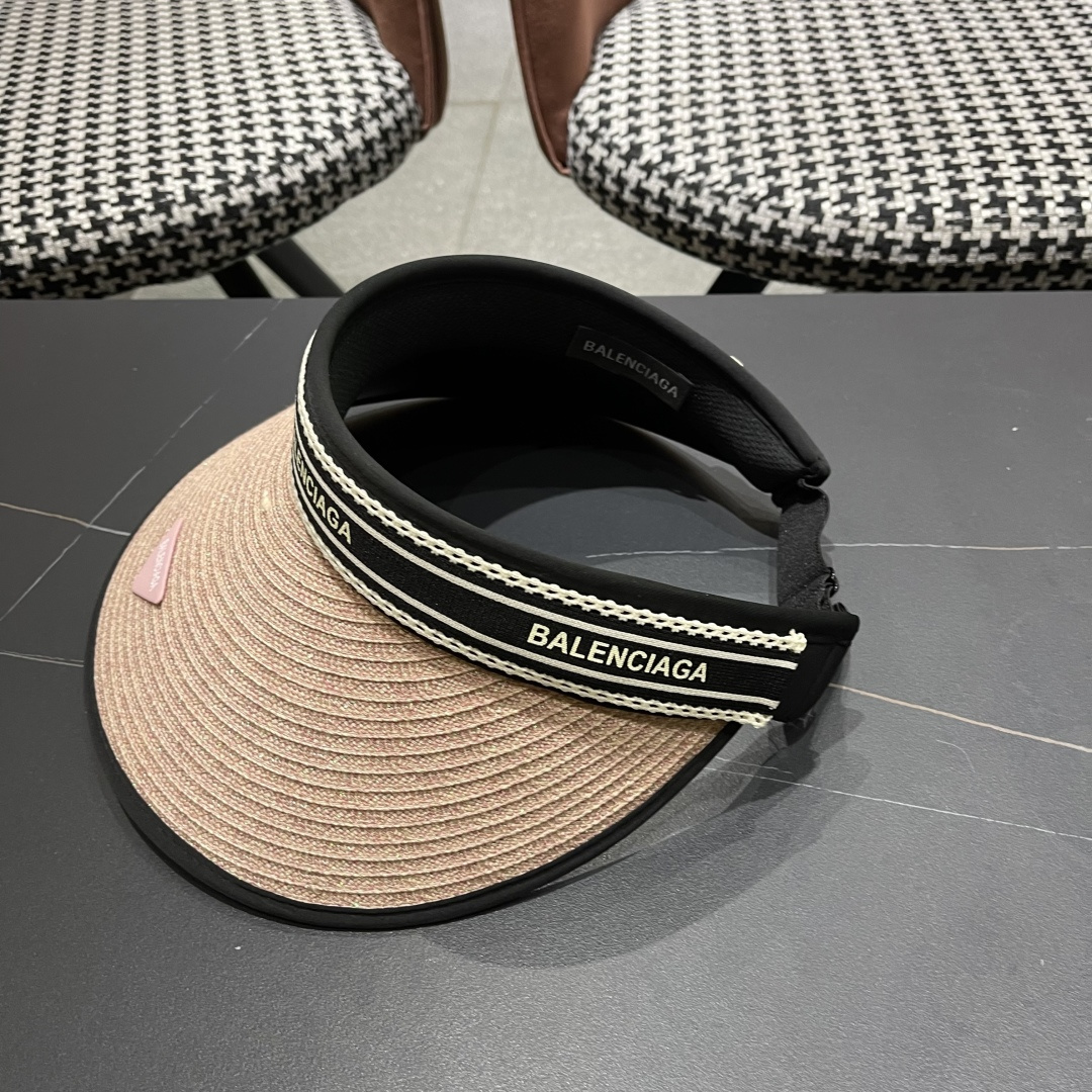  BALENCIAGA巴黎世家2025新款防晒帽子女款防紫外线萎形格空顶
太阳冰丝夏天骑车遮阳帽