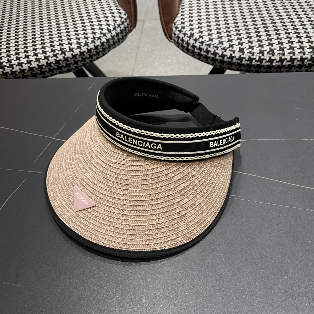  BALENCIAGA巴黎世家2025新款防晒帽子女款防紫外线萎形格空顶
太阳冰丝夏天骑车遮阳帽
