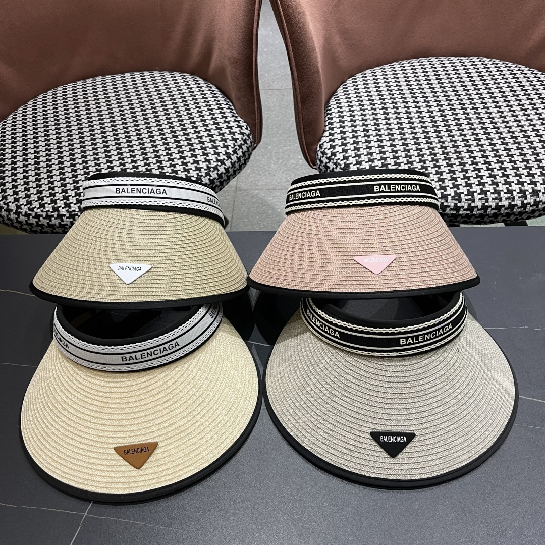  BALENCIAGA巴黎世家2025新款防晒帽子女款防紫外线萎形格空顶
太阳冰丝夏天骑车遮阳帽