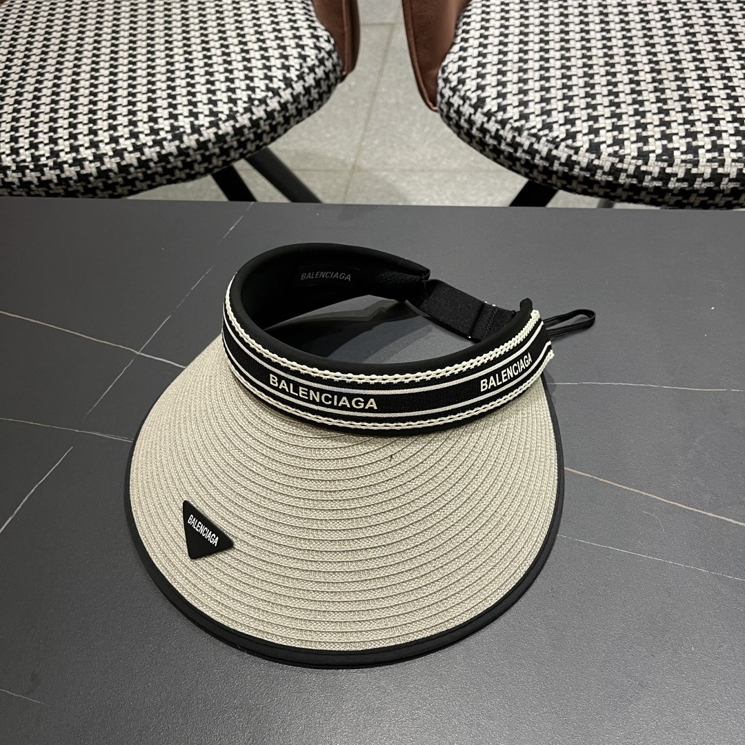  BALENCIAGA巴黎世家2025新款防晒帽子女款防紫外线萎形格空顶
太阳冰丝夏天骑车遮阳帽