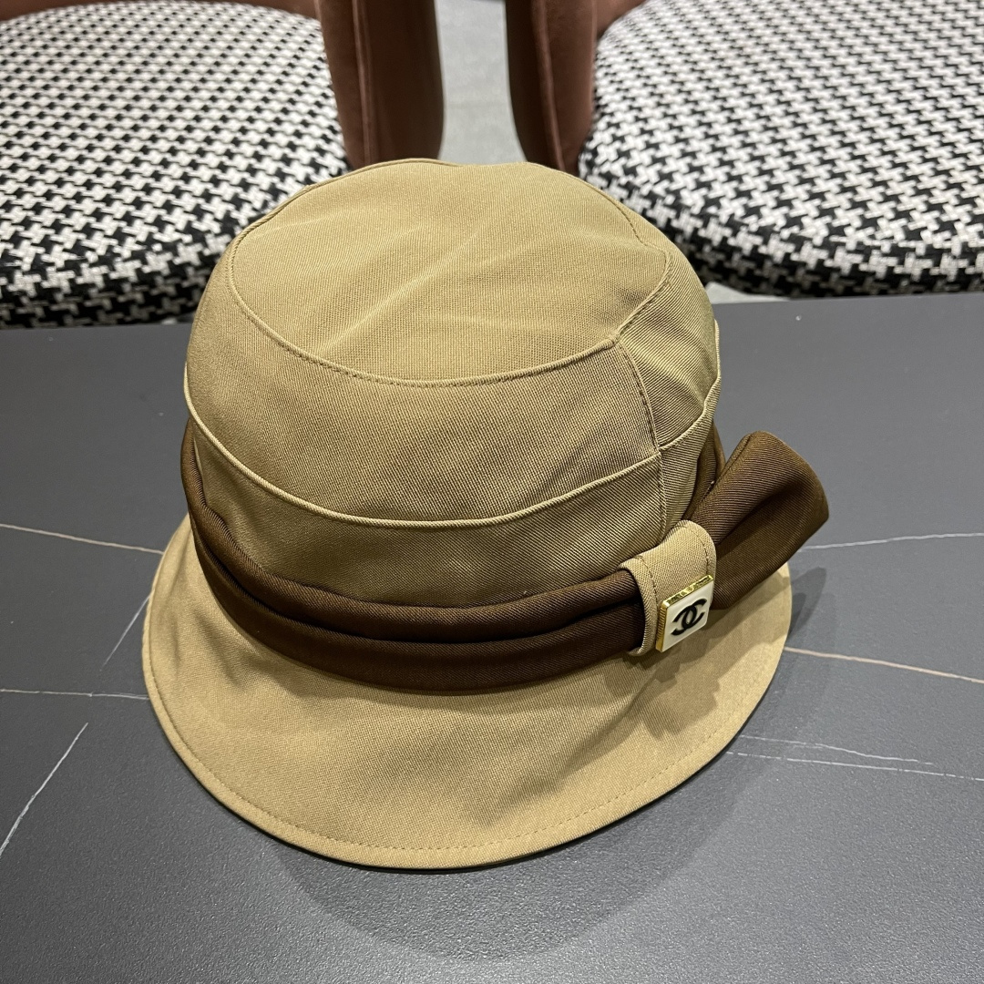【CHANEL帽子女春秋新款出游日系百搭优雅渔夫帽高级感
显脸小时尚拼色盆帽
