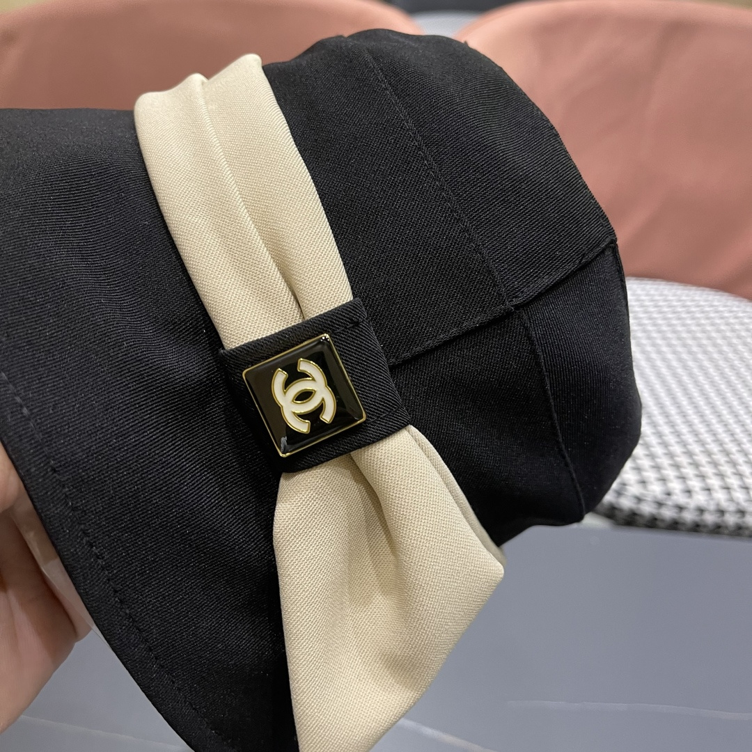 【CHANEL帽子女春秋新款出游日系百搭优雅渔夫帽高级感
显脸小时尚拼色盆帽
