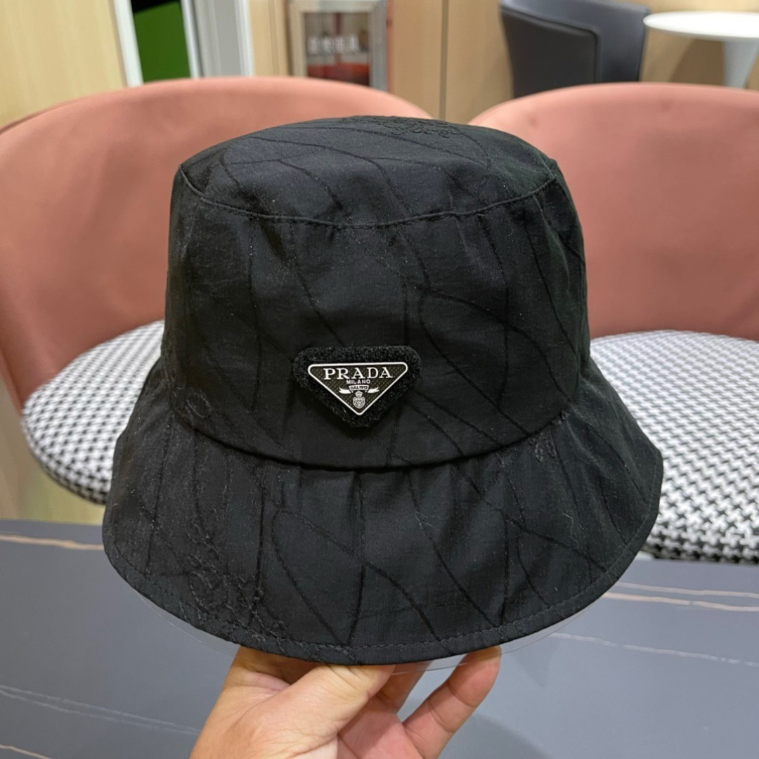 【PRADA普拉达】2024最新遮阳渔夫帽，日常款超好搭配