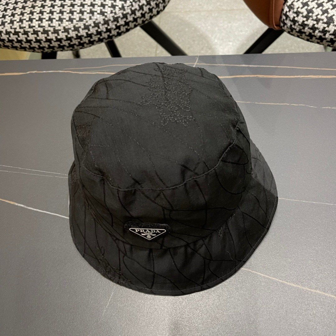 【PRADA普拉达】2024最新遮阳渔夫帽，日常款超好搭配