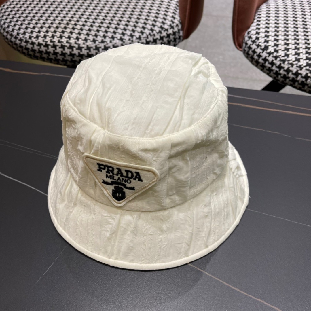 【PRADA普拉达】2025最新遮阳渔夫帽，日常款超好搭配