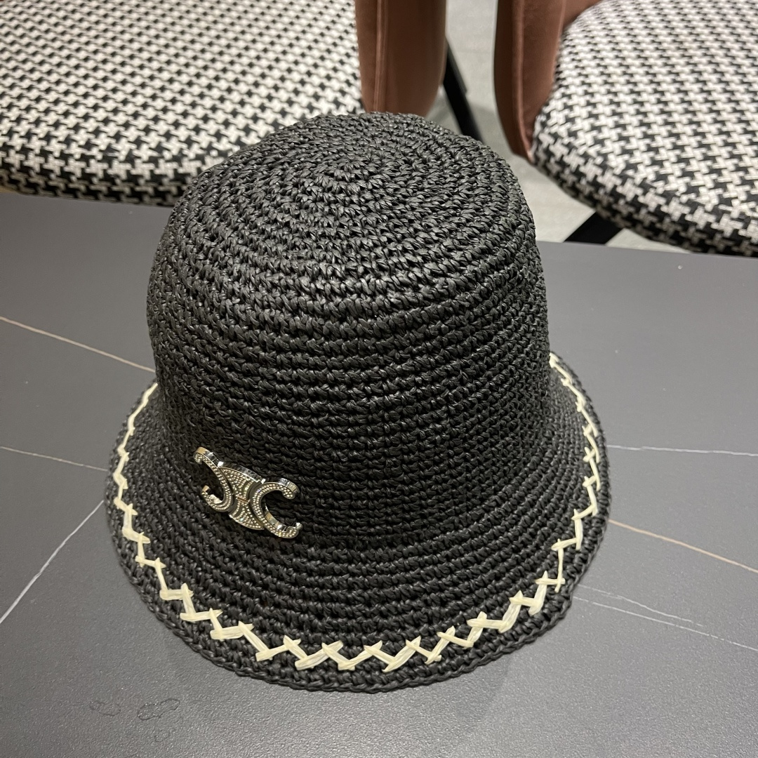  CELINE高版本凯旋门水钻字母2025新款拉菲草渔夫帽
盆帽防晒帽显脸小