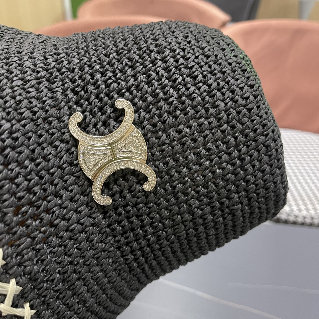  CELINE高版本凯旋门水钻字母2025新款拉菲草渔夫帽
盆帽防晒帽显脸小