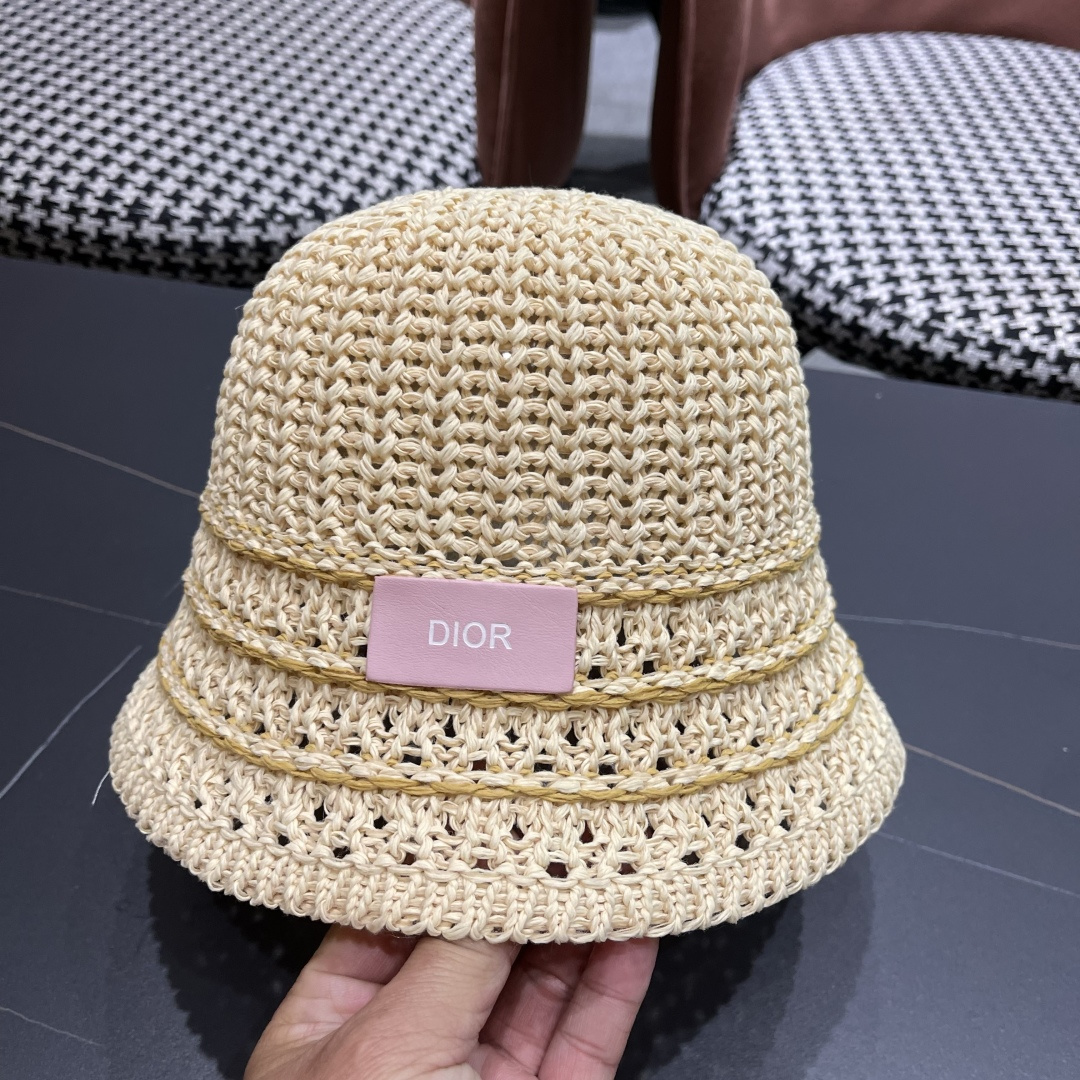  迪奥Dior 春夏季开叉蝴蝶结飘带品脸小桶帽子女编织透气百搭渔夫帽针织盆帽