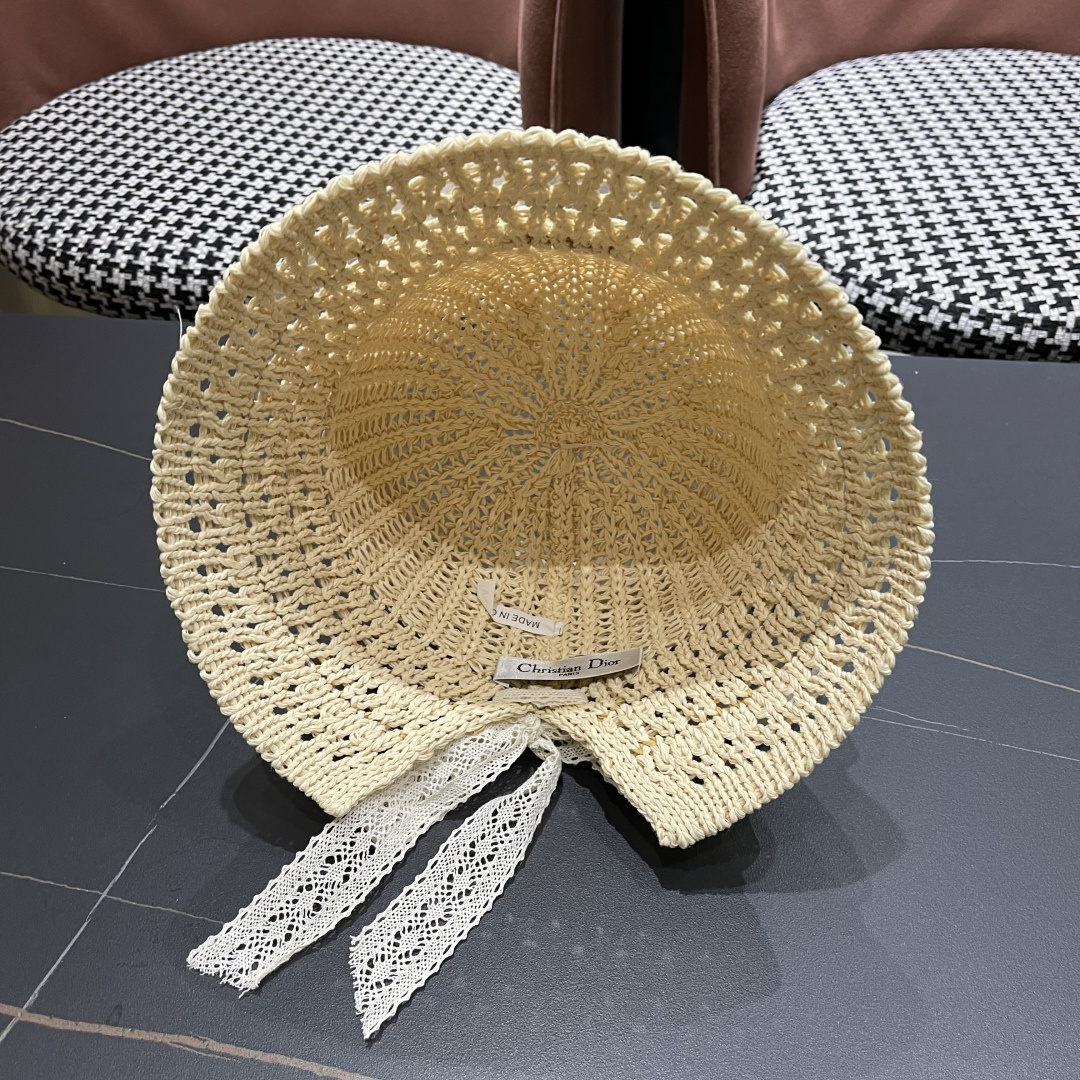  迪奥Dior 春夏季开叉蝴蝶结飘带品脸小桶帽子女编织透气百搭渔夫帽针织盆帽