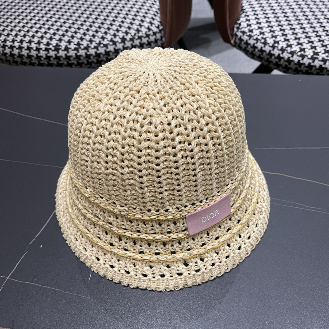  迪奥Dior 春夏季开叉蝴蝶结飘带品脸小桶帽子女编织透气百搭渔夫帽针织盆帽