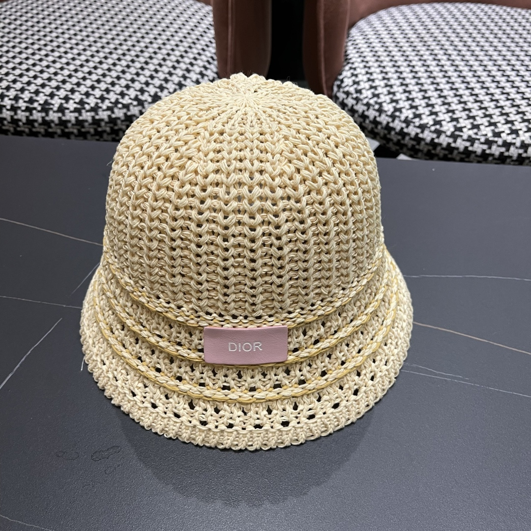  迪奥Dior 春夏季开叉蝴蝶结飘带品脸小桶帽子女编织透气百搭渔夫帽针织盆帽
