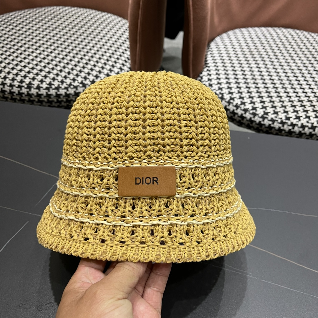  迪奥Dior 春夏季开叉蝴蝶结飘带品脸小桶帽子女编织透气百搭渔夫帽针织盆帽