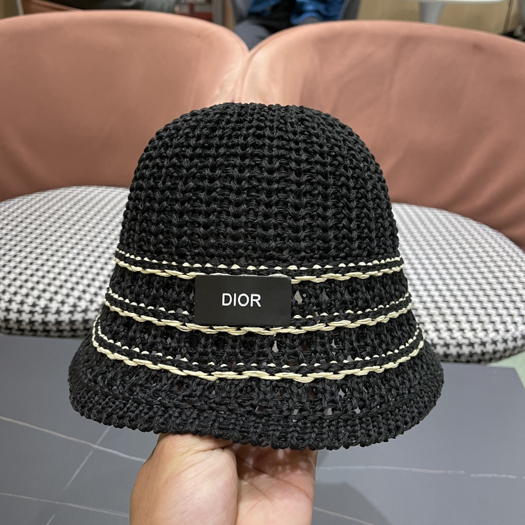  迪奥Dior 春夏季开叉蝴蝶结飘带品脸小桶帽子女编织透气百搭渔夫帽针织盆帽