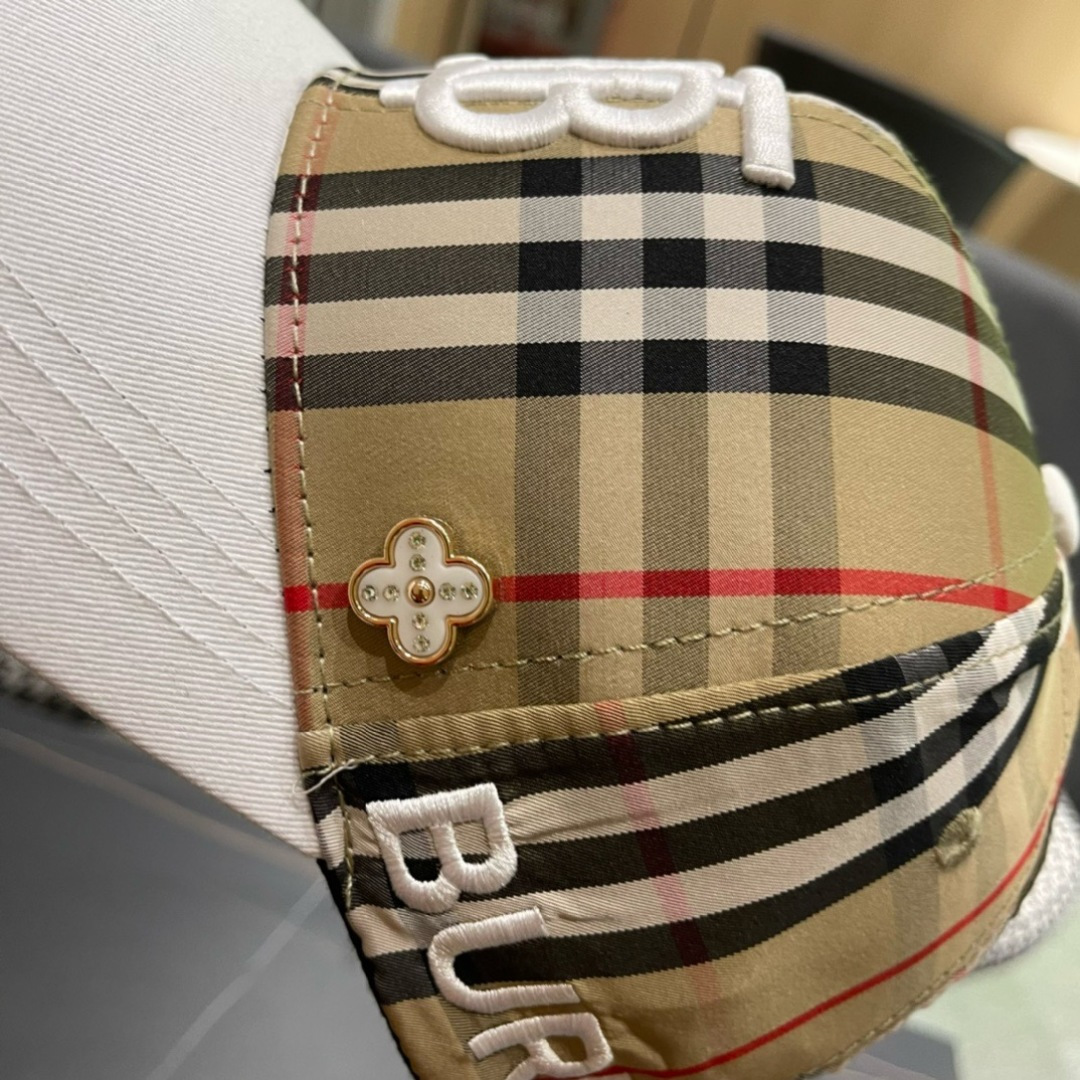 【巴宝莉BURBERRY】🌸官网同步上线🎊 韩版新款英伦风定制款11原单品质 男女通用棒球帽 美邦工艺棉