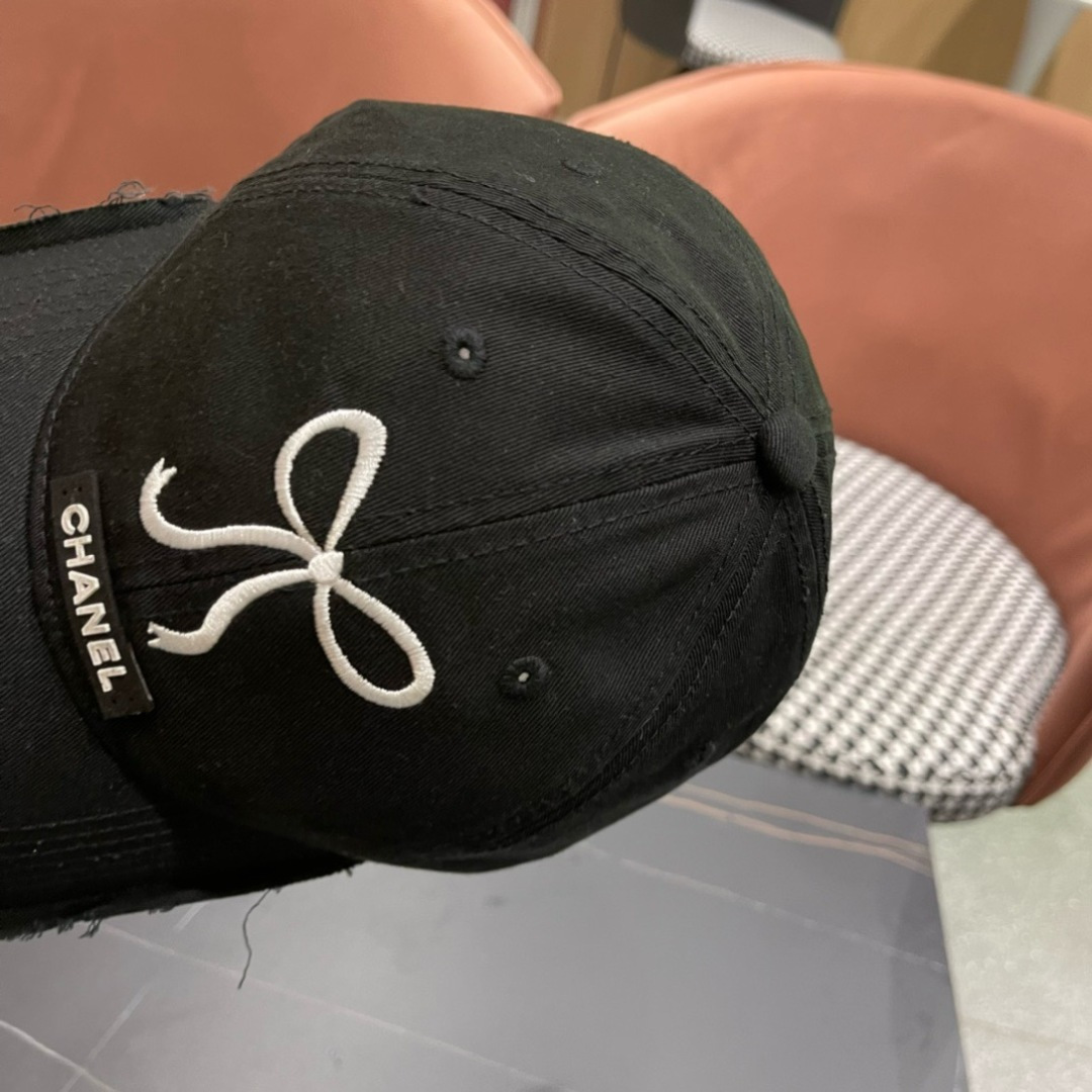  香奈儿CHANEL 新品蝴蝶结棒球帽，小香经典简约，时尚休闲设计
