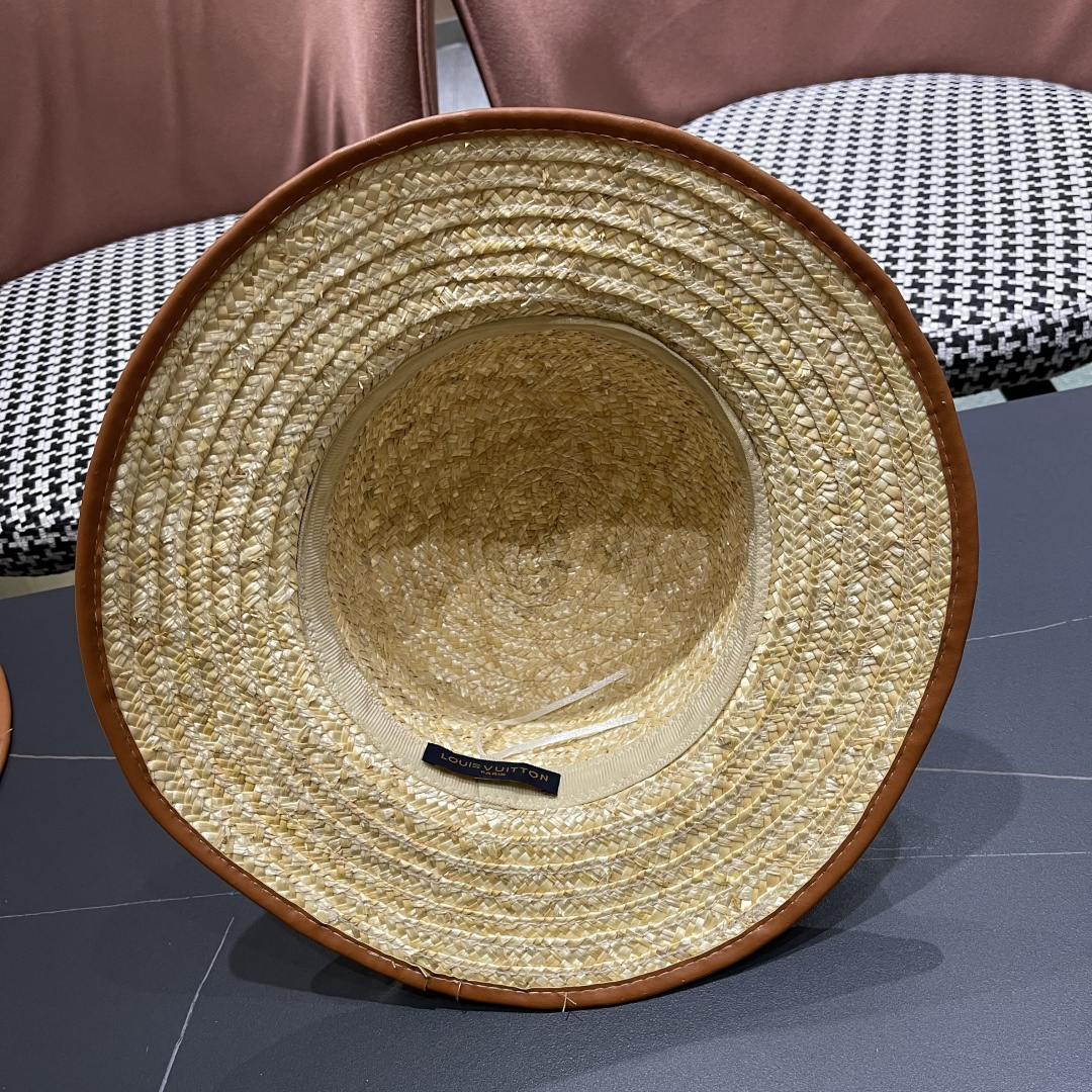 【LV路易威登】2025新款沙滩麦杆遮阳度假风草帽，旅行必备，赶紧入手！