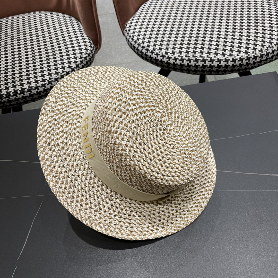  芬迪fendl 2025新款草帽休闲沙滩度假太阳草帽出街旅游必备