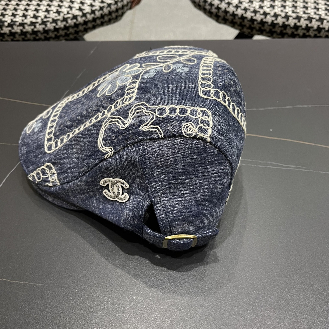  香奈儿2025新款韩版牛仔前进帽贝雷帽女春秋时尚百搭薄款
画家帽八角蓓蕾帽子