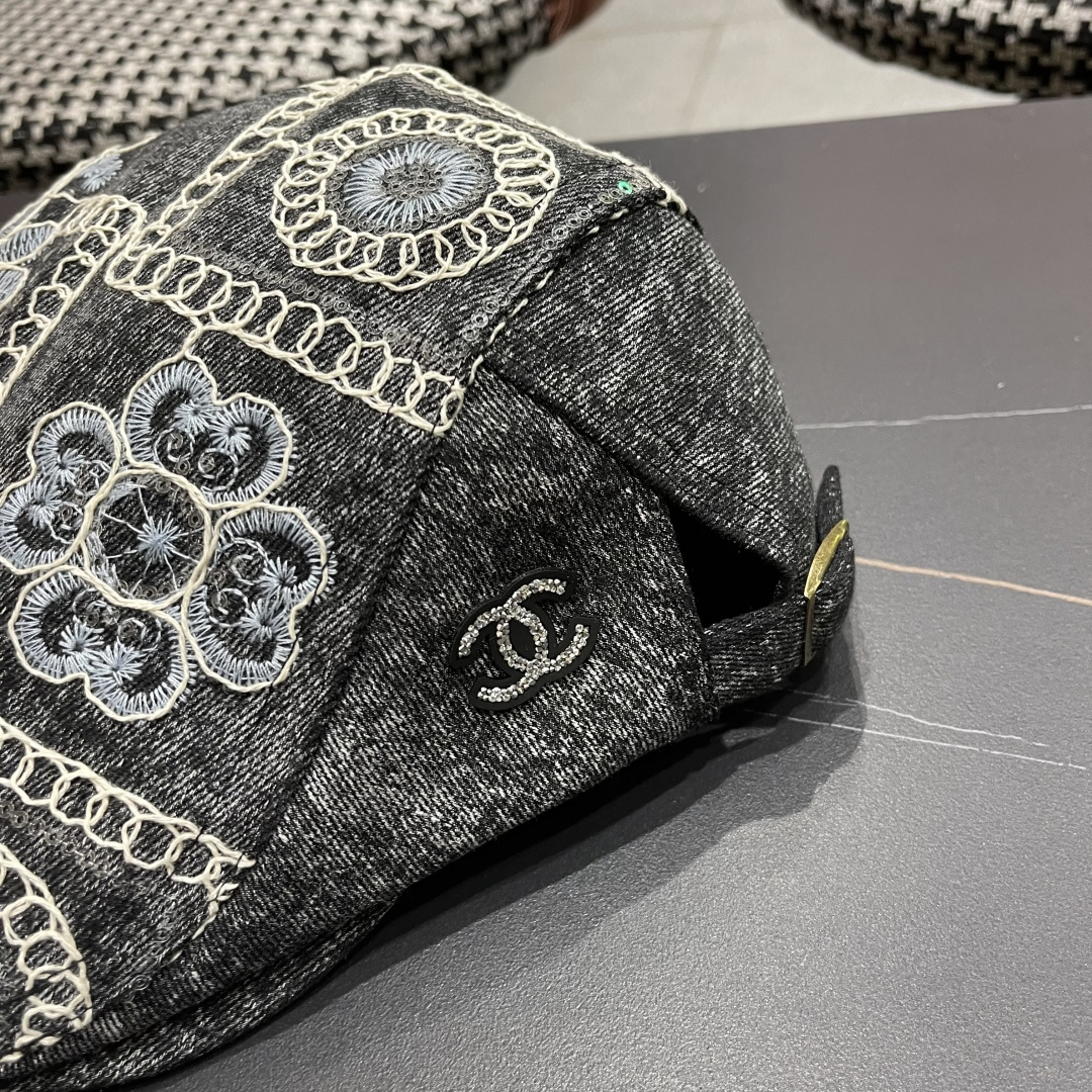  香奈儿2025新款韩版牛仔前进帽贝雷帽女春秋时尚百搭薄款
画家帽八角蓓蕾帽子