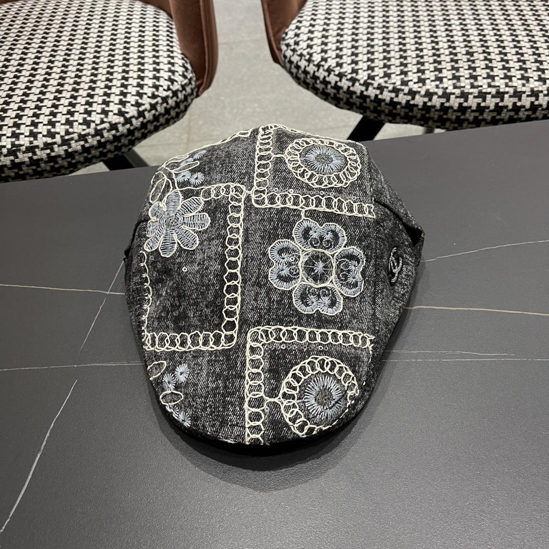  香奈儿2025新款韩版牛仔前进帽贝雷帽女春秋时尚百搭薄款
画家帽八角蓓蕾帽子