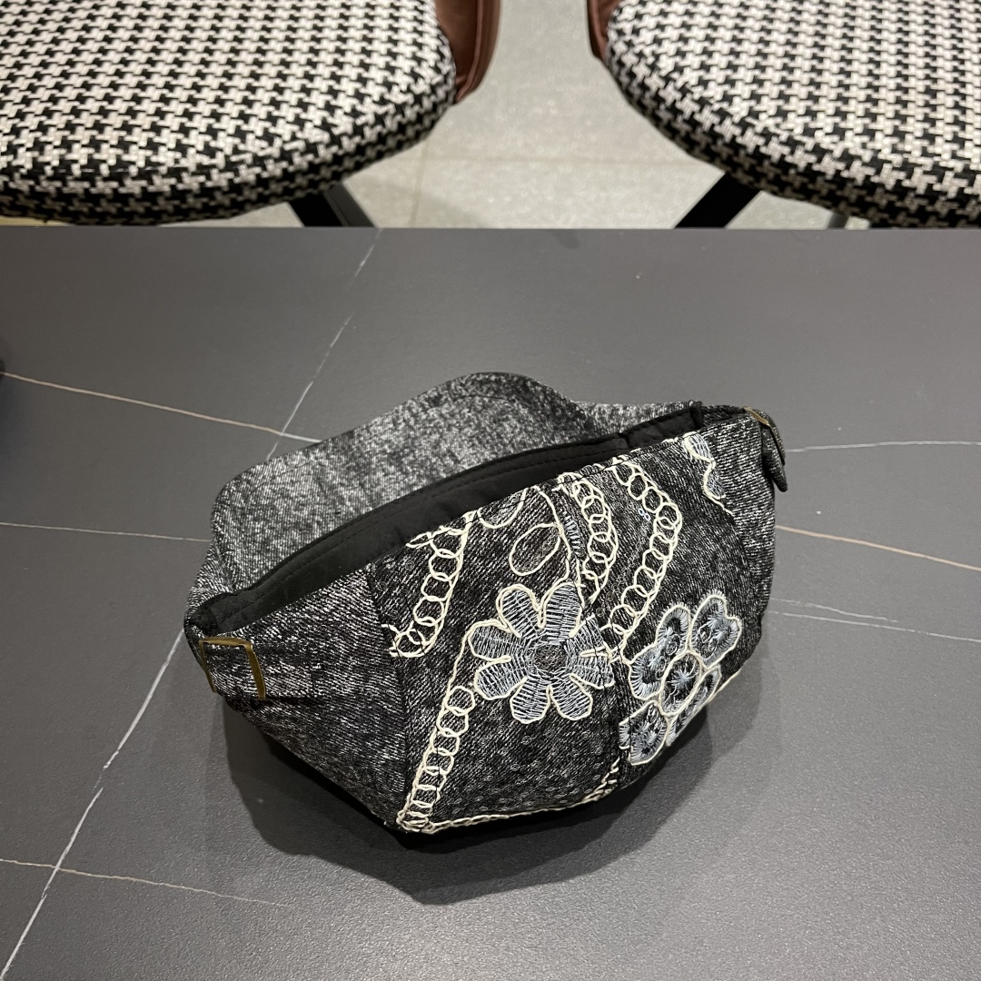  香奈儿2025新款韩版牛仔前进帽贝雷帽女春秋时尚百搭薄款
画家帽八角蓓蕾帽子