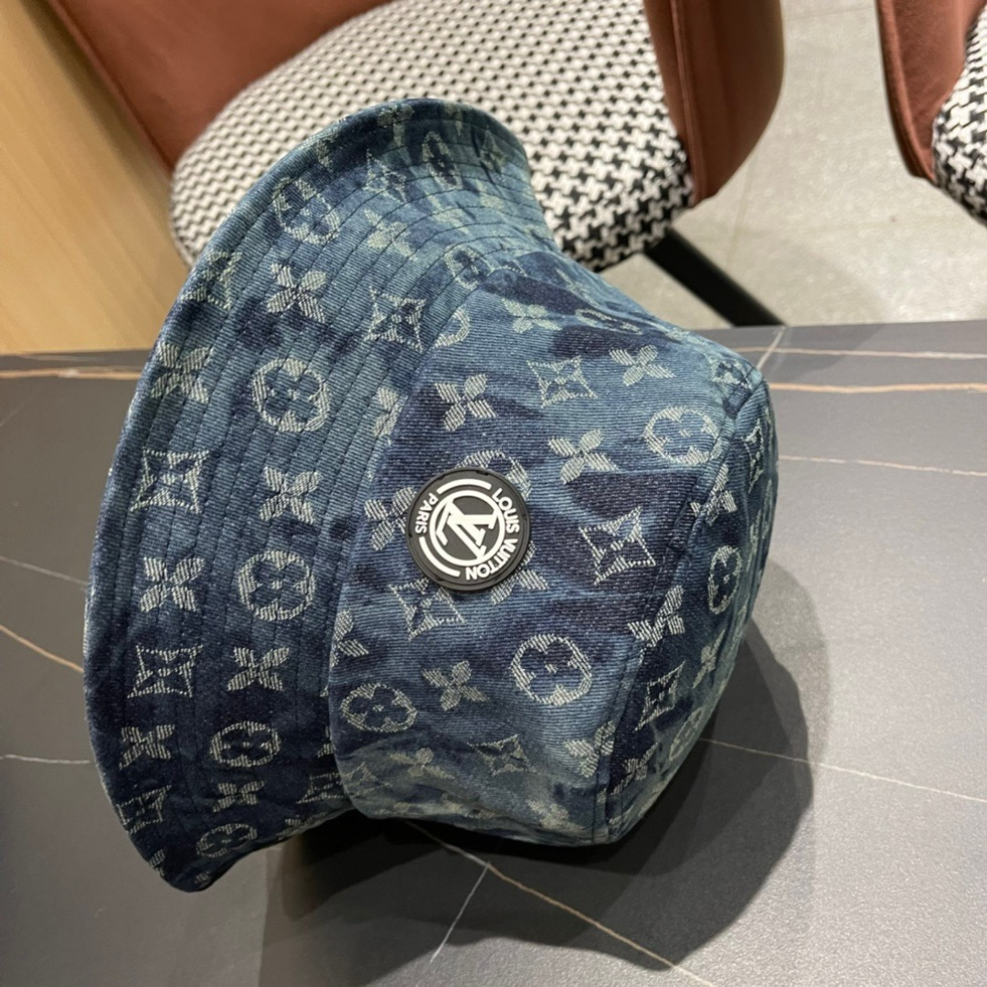  LV路易威登度阳牛仔渔夫帽，非常经典的经典出门必备，非常显脸小