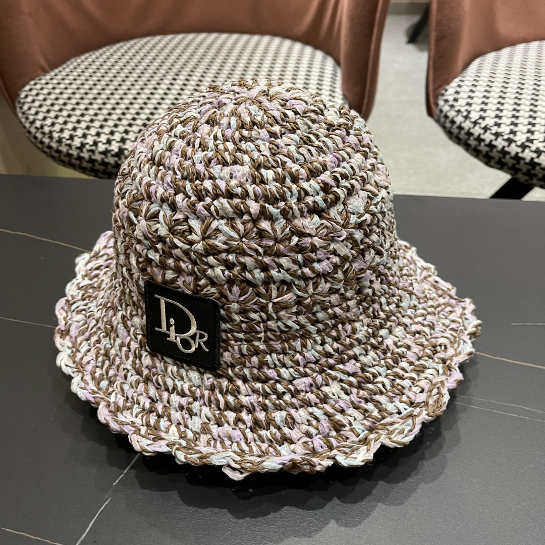  迪奥 2025新款小清新彩色草编渔夫帽子女夏季海边沙滩度假遮阳防晒帽