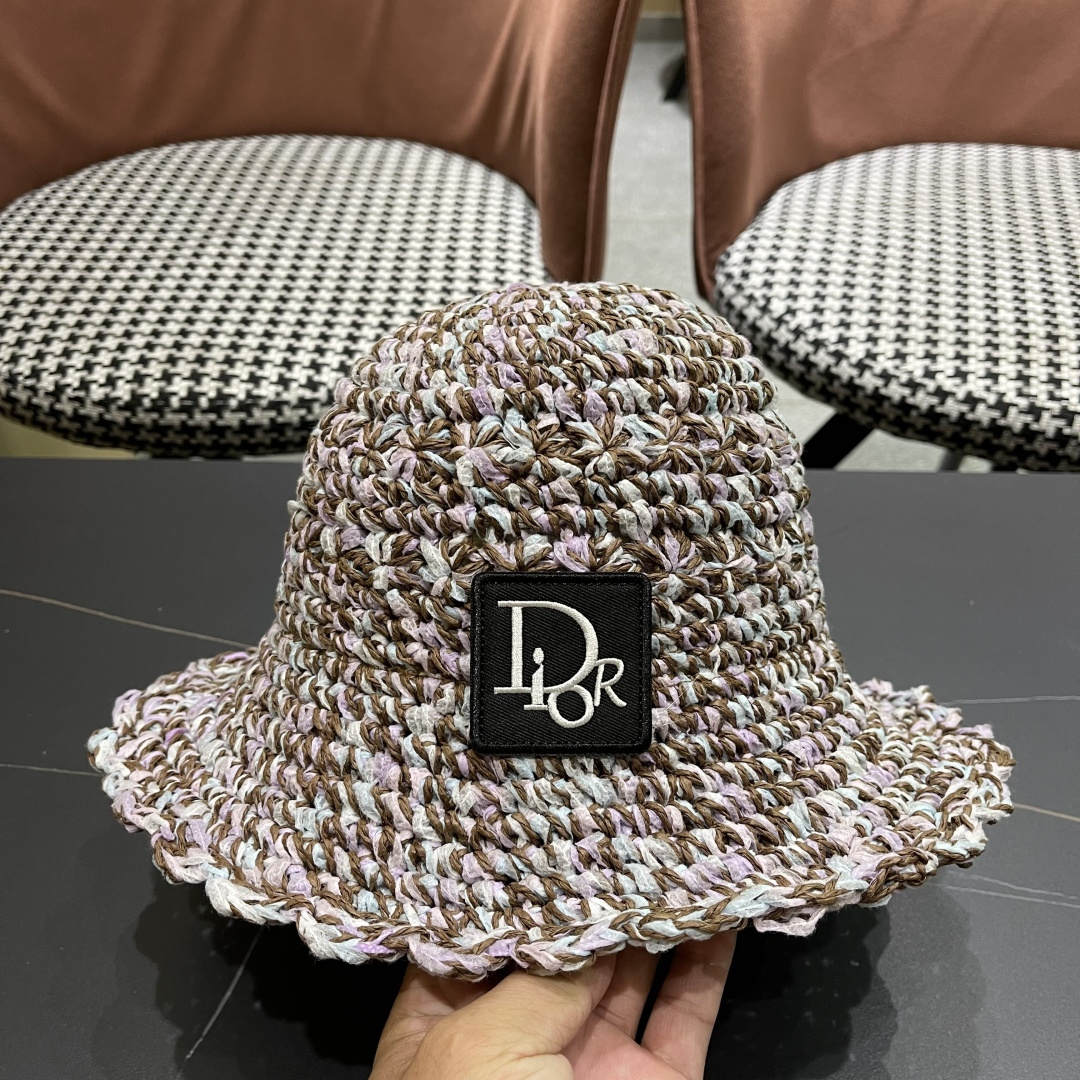  迪奥 2025新款小清新彩色草编渔夫帽子女夏季海边沙滩度假遮阳防晒帽